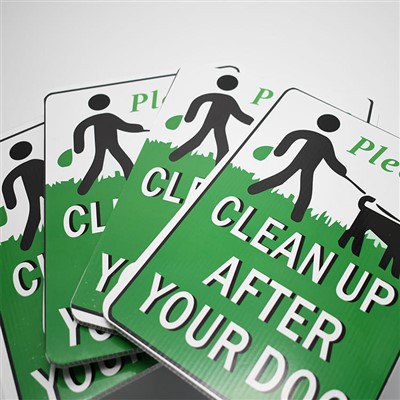 Panneau publicitaire en coroplast pour pelouse et cour